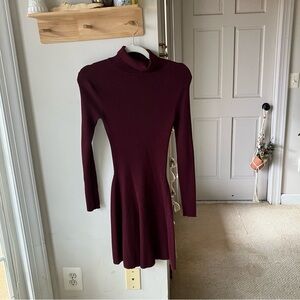 Elegant Burgundy Long Sleeve Dress
